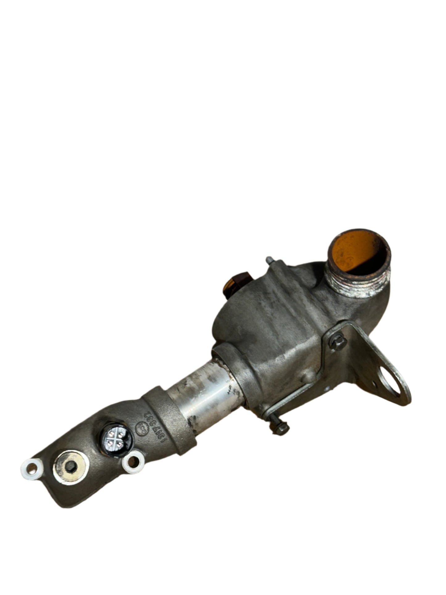 S50 B32 Thermostat Housing